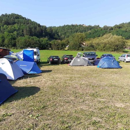 Dragacevska Avlija - Camp Guča Exterior foto